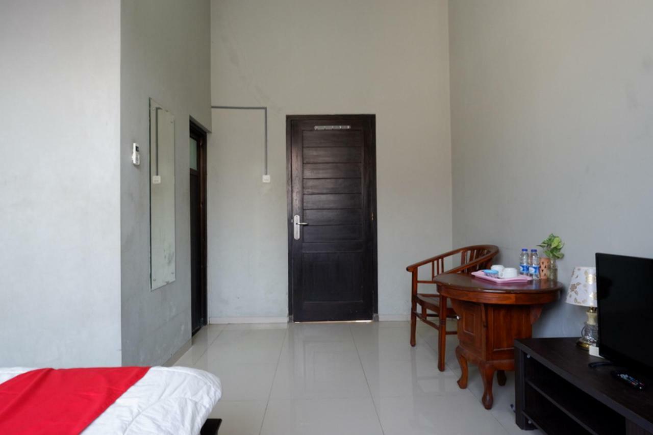 Reddoorz Syariah Near Menara Wisma tamu